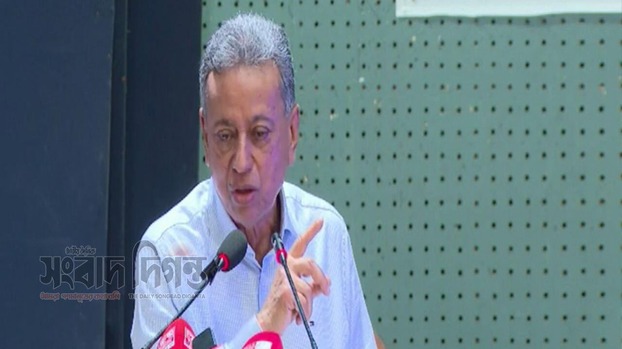 দেশবাসীর অপেক্ষার মানুষ ফিরছেন : আমীর খসরু