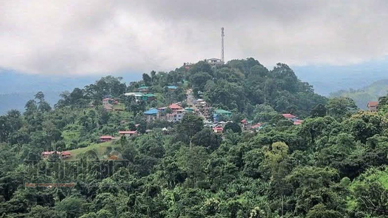 পাহাড়ের ভূরাজনৈতিক সংকট ও সেনা উপস্থিতির অপরিহার্যতা 