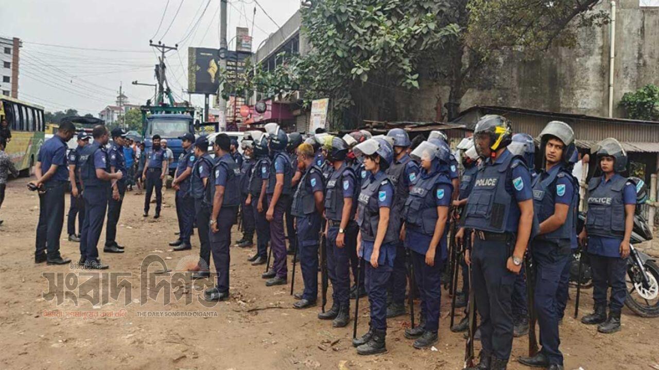 রাজধানীর সব প্রবেশপথে কড়া তল্লাশি ও নিরাপত্তা জোরদার