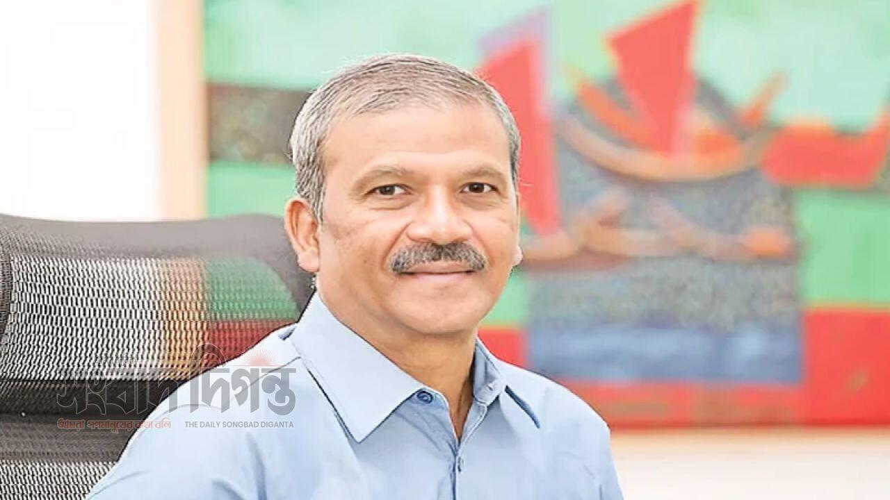 যুব ও ক্রীড়া উপদেষ্টা আসিফ নজরুলের সরকারি কার্যক্রম শুরু