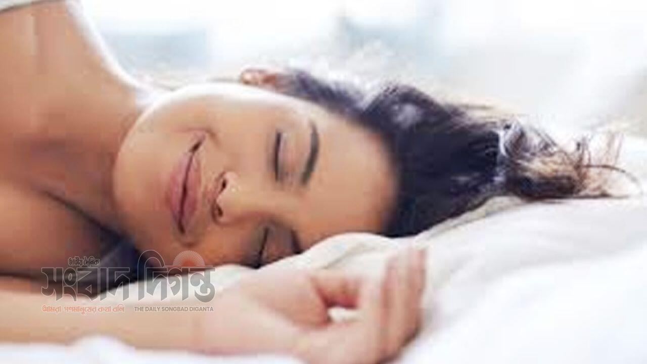 রাতে ভালো ঘুমের জন্য তিনটি অভ্যাস বন্ধ করা জরুরি