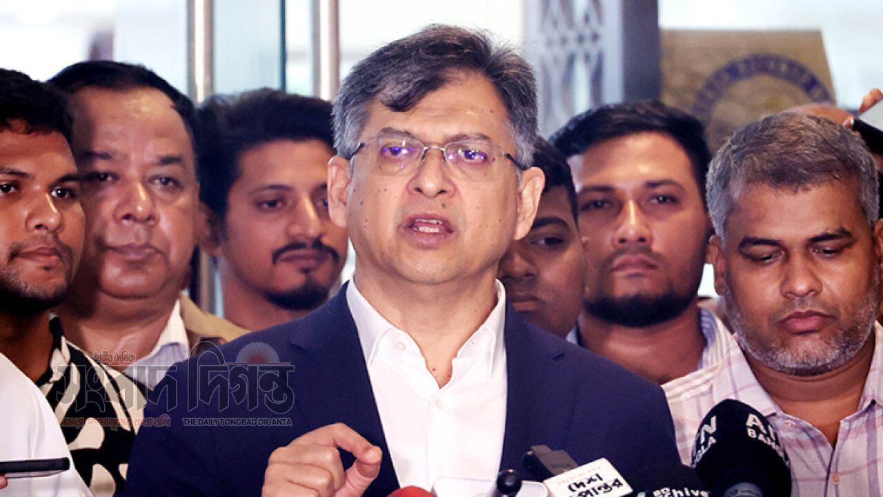 বড় ধরনের ষড়যন্ত্রের ছায়া ওসমান হাদির হত্যাকাণ্ডে : সালাহউদ্দিন