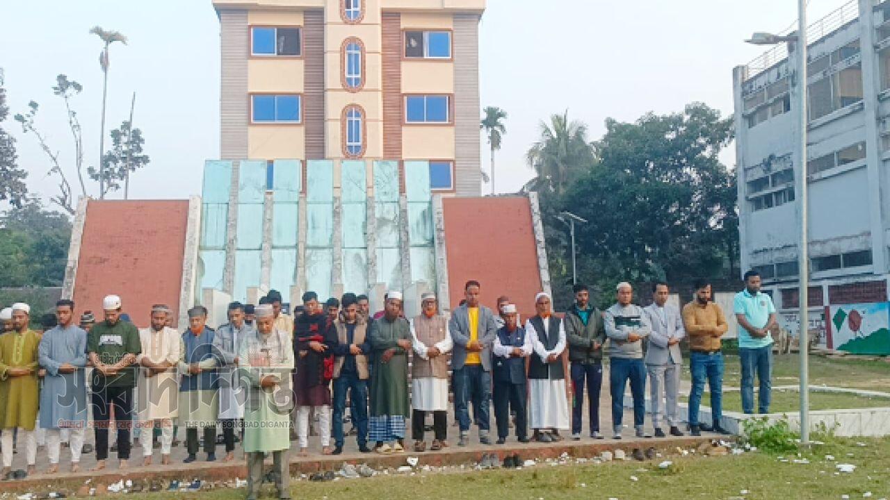 কুলাউড়ায় শহীদ ওসমান হাদির গায়েবানা জানাজা অনুষ্ঠিত
