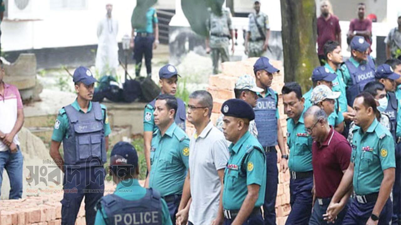 আজ সেনা কর্মকর্তাসহ ১৭ জনের জন্য অভিযোগ গঠন