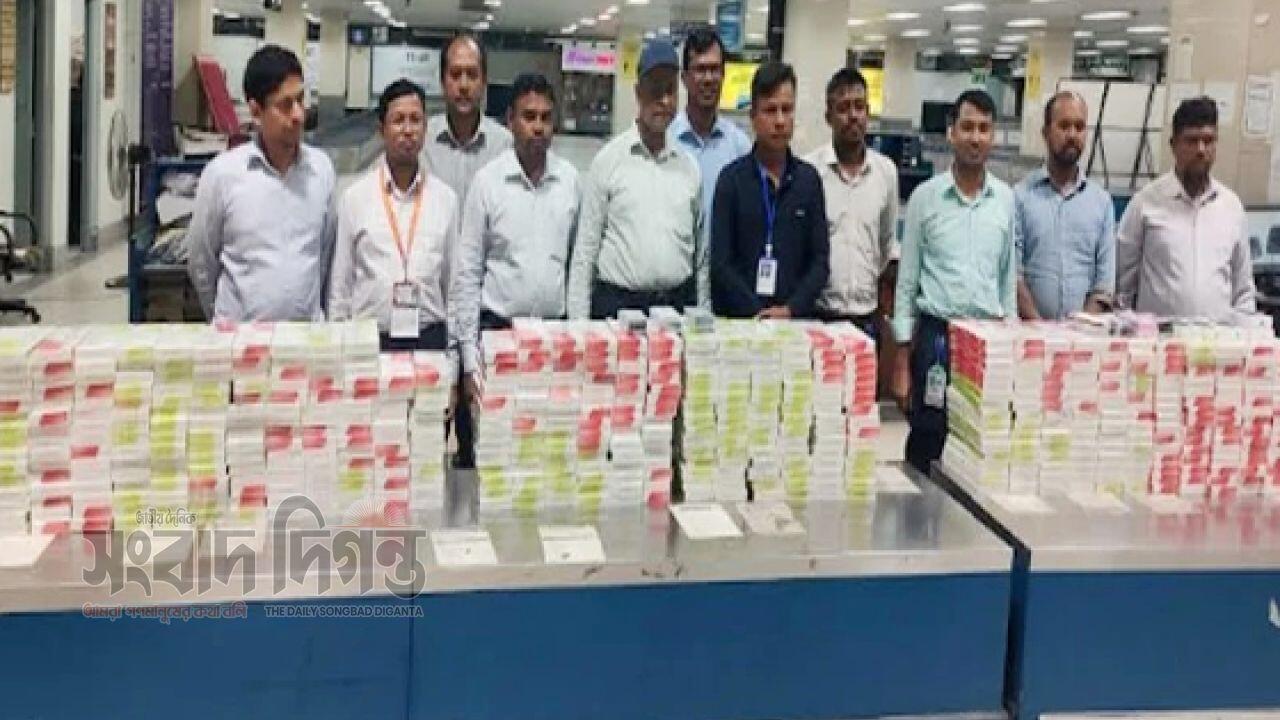 চট্টগ্রামে বিমানবন্দরে ৩ লাখ বিদেশি সিগারেট জব্দ