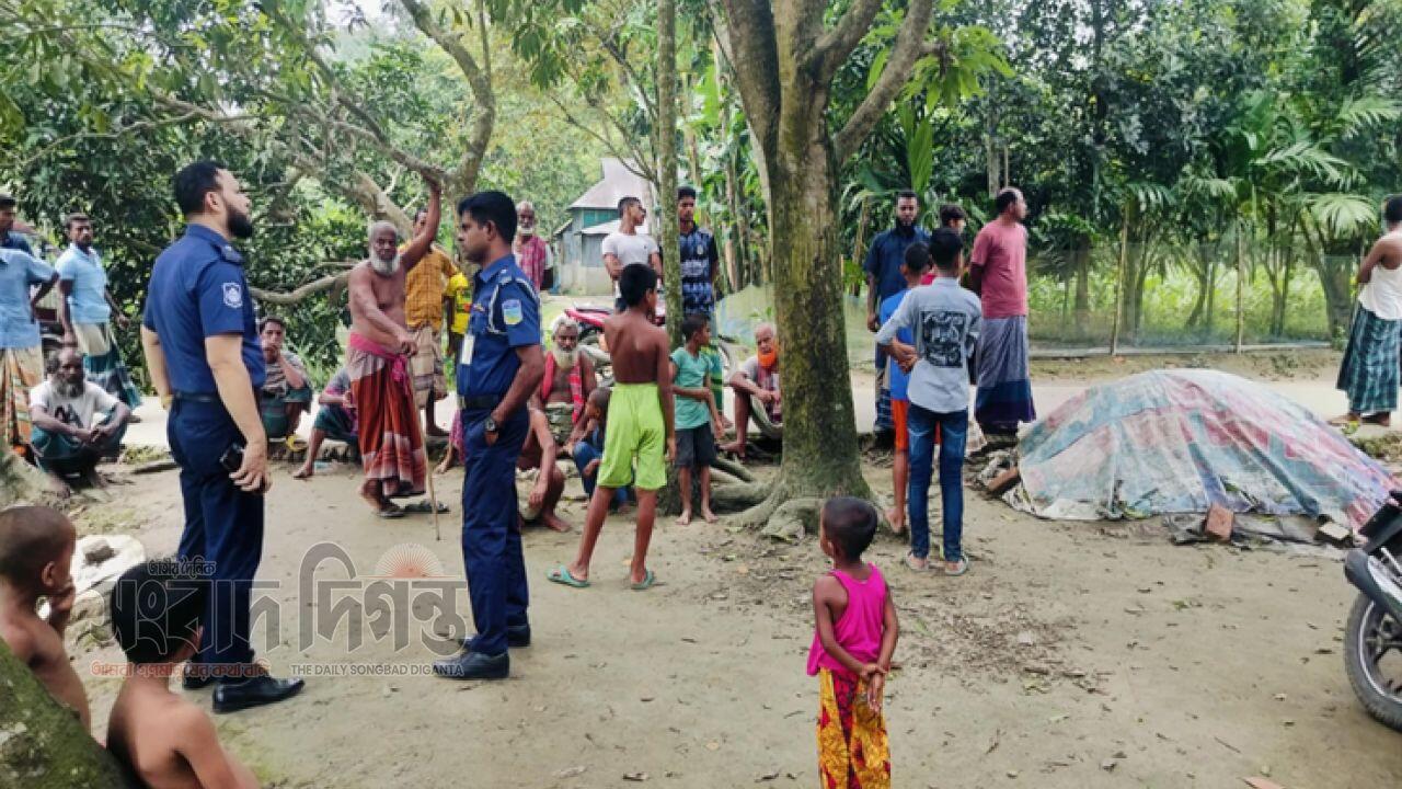 কুপিয়ে হত্যা করা হলো নৈশপ্রহরীকে