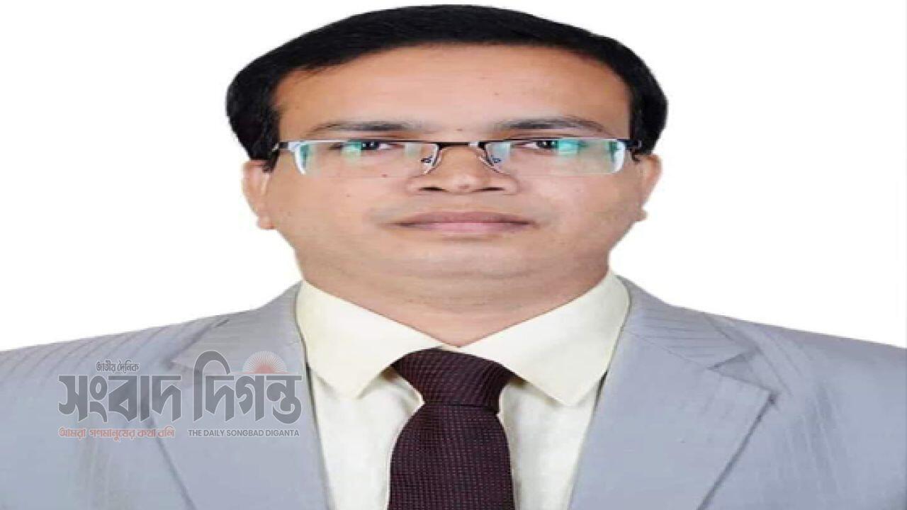 নেত্রকোনায় আধুনিক পৌরসভা উপহার দিতে চাই: প্রশাসক আরিফুল ইসলাম  
