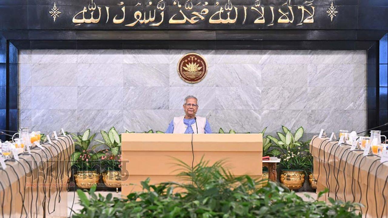 রাষ্ট্রীয় বিষয় নিয়ে গুরুত্বপূর্ণ সিদ্ধান্তে উপদেষ্টা পরিষদের বৈঠক