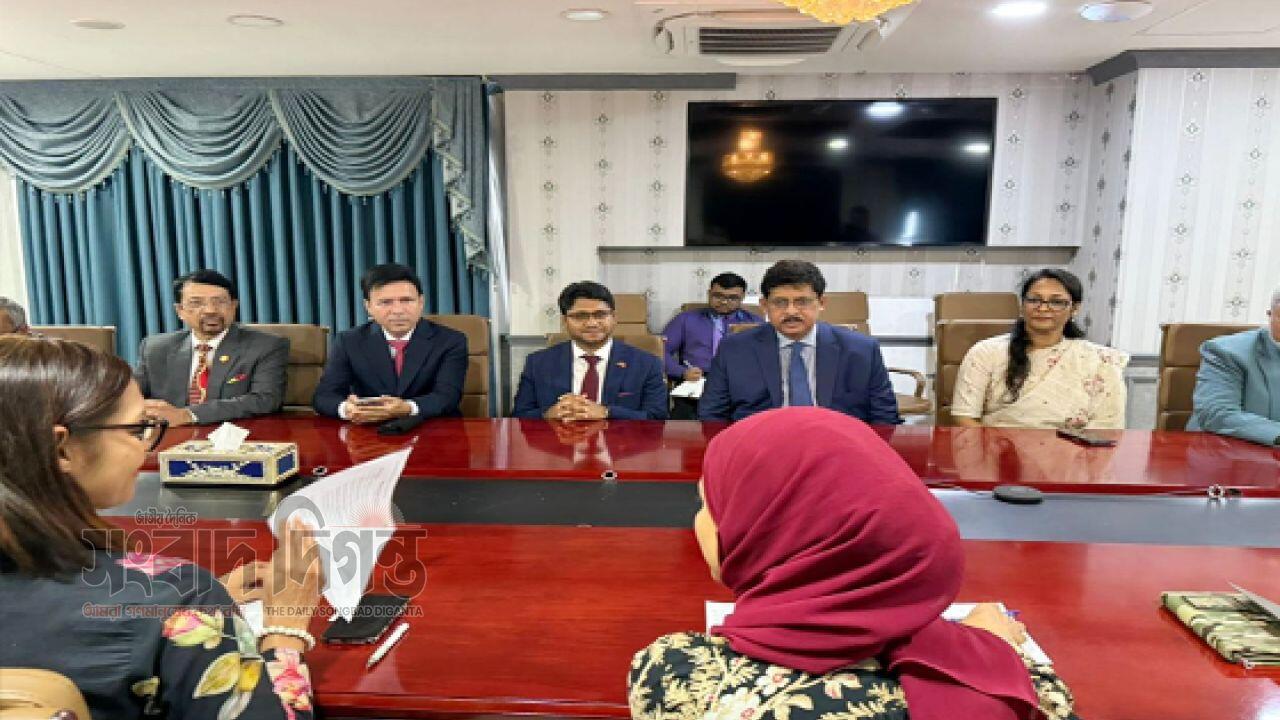 বাংলাদেশ-মালদ্বীপের মধ্যে উচ্চ-স্তরের দ্বিপাক্ষিক বৈঠক অনুষ্ঠিত 