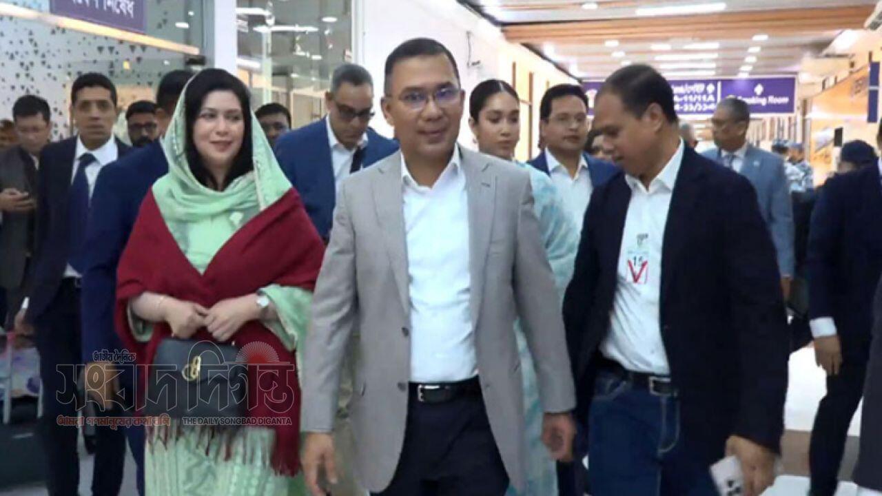 ঢাকায় পৌঁছলেন তারেক রহমান