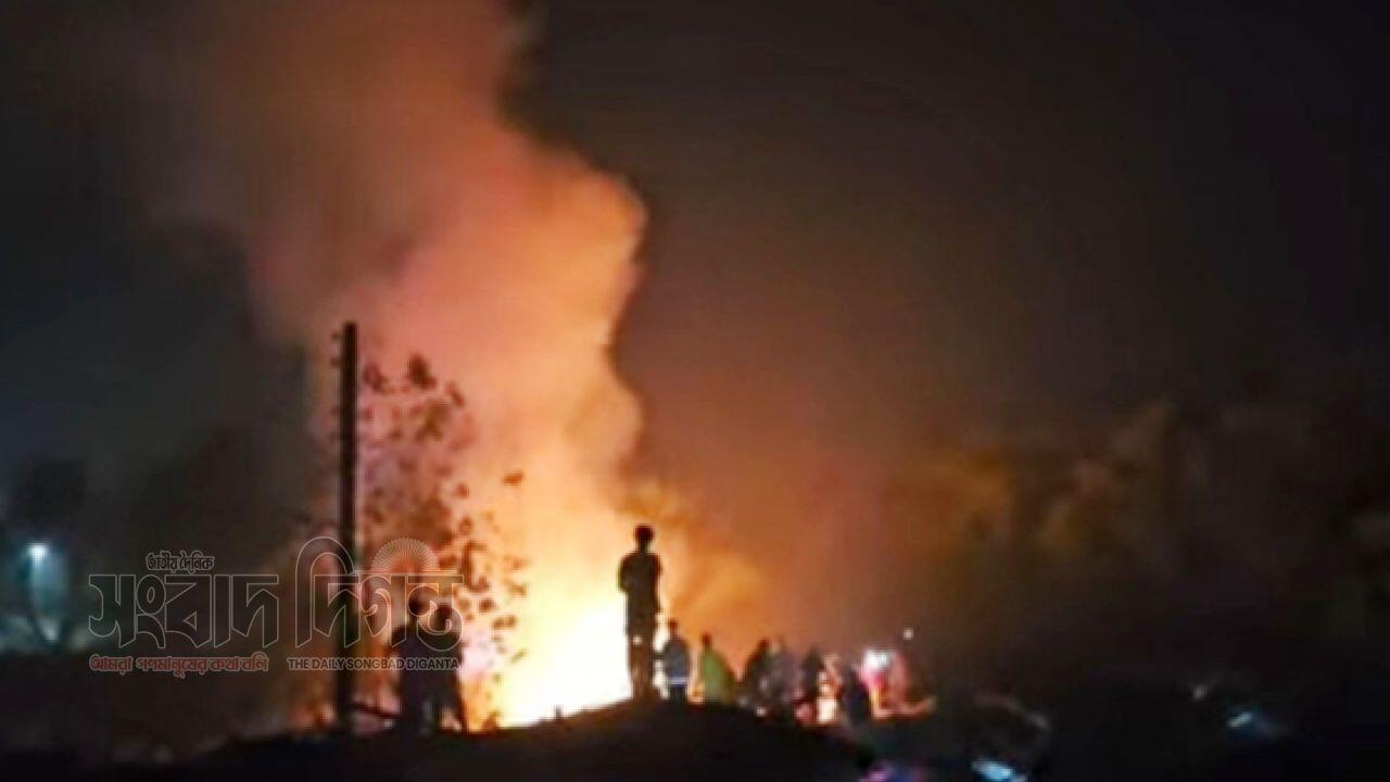 কুতুপালং রোহিঙ্গা ক্যাম্পে অগ্নিকান্ড: ৫ ঘর পুড়ে ছাই