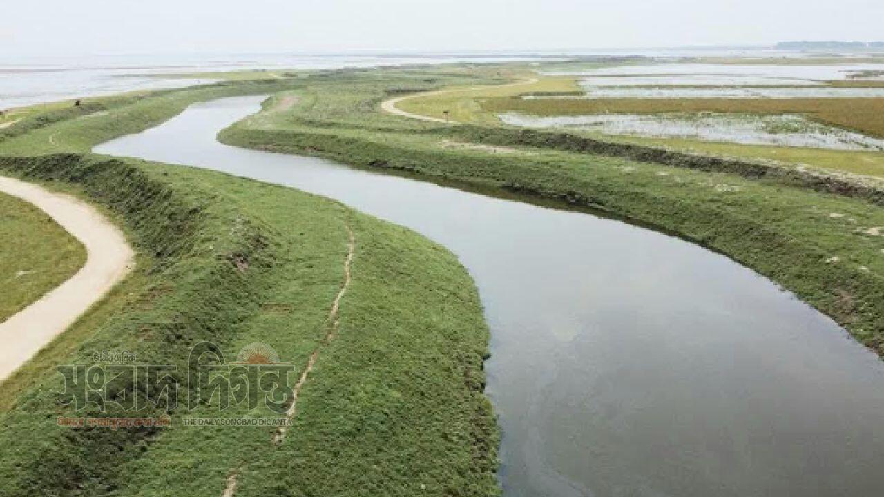 নেত্রকোনার মদনে ৫০ একর বোরো জমি চাষাবাদে বাঁধা, অনাবাদি থাকার আশংকা