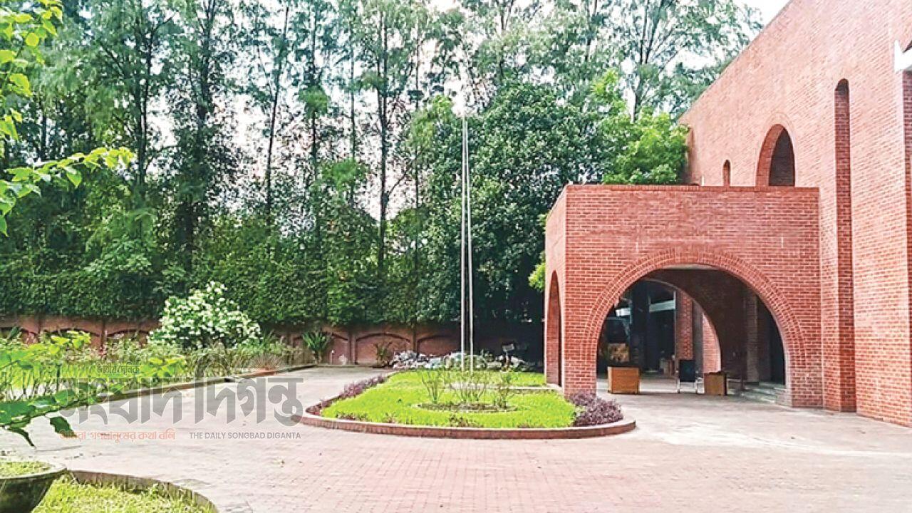 নতুন প্রধানমন্ত্রীর বাসভবন নির্ধারণে নতুন সিদ্ধান্ত