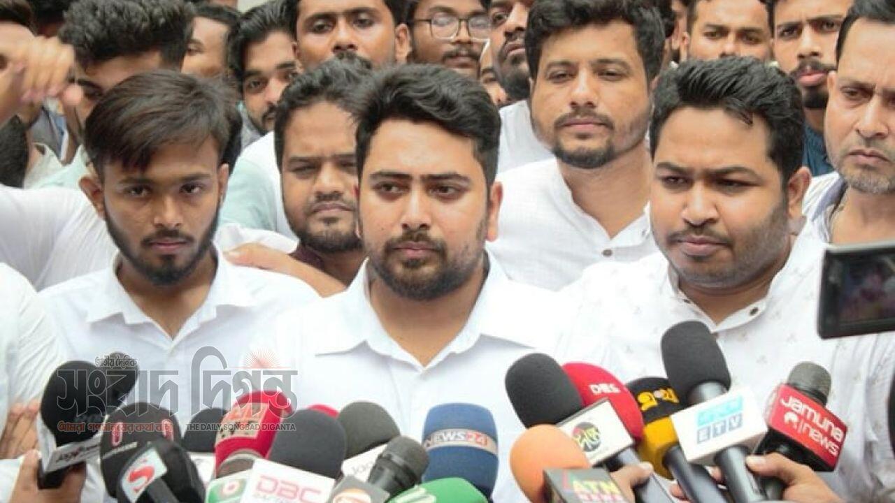 আদর্শ নয় বাস্তবতা থেকেই নির্বাচনি সমঝোতা : নাহিদ ইসলাম