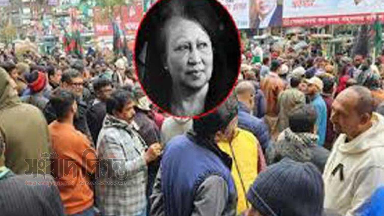 খালেদা জিয়ার জানাজায় যোগ দিতে বিএনপি নেতাকর্মীদের সমাগম