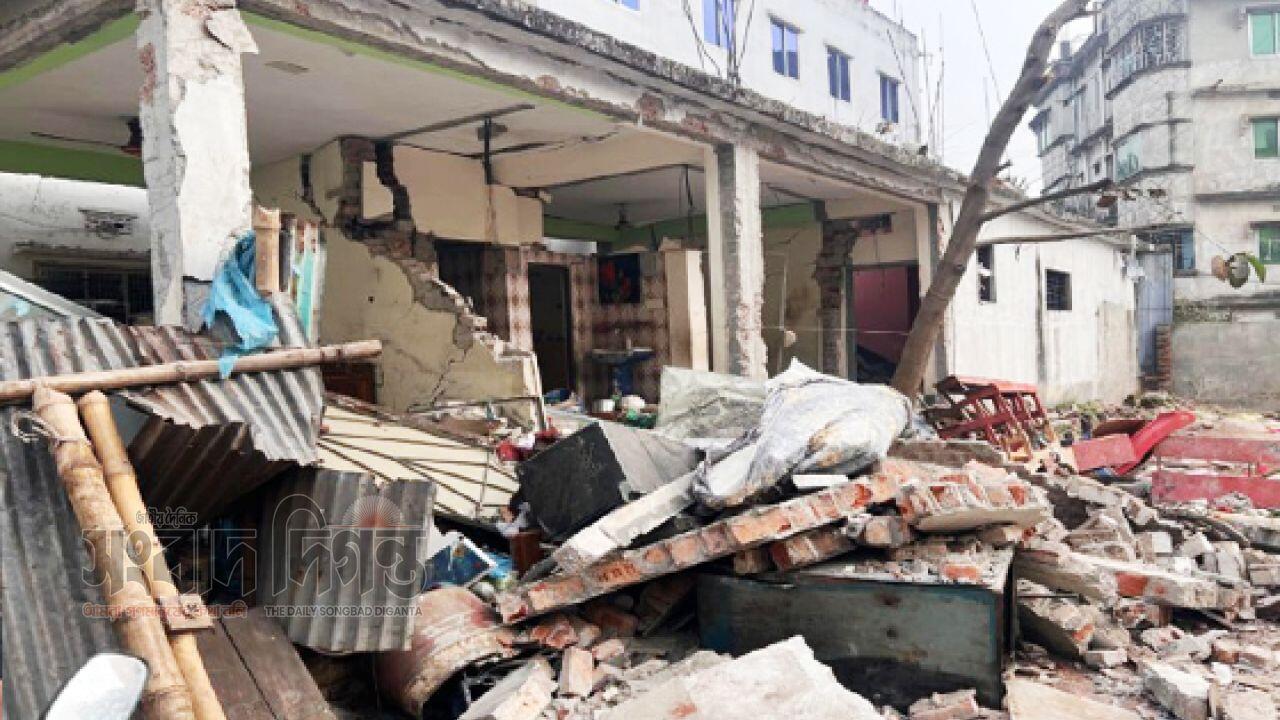 কেরানীগঞ্জে বিস্ফোরণ মামলায় গ্রেপ্তার তিন নারী কারাগারে