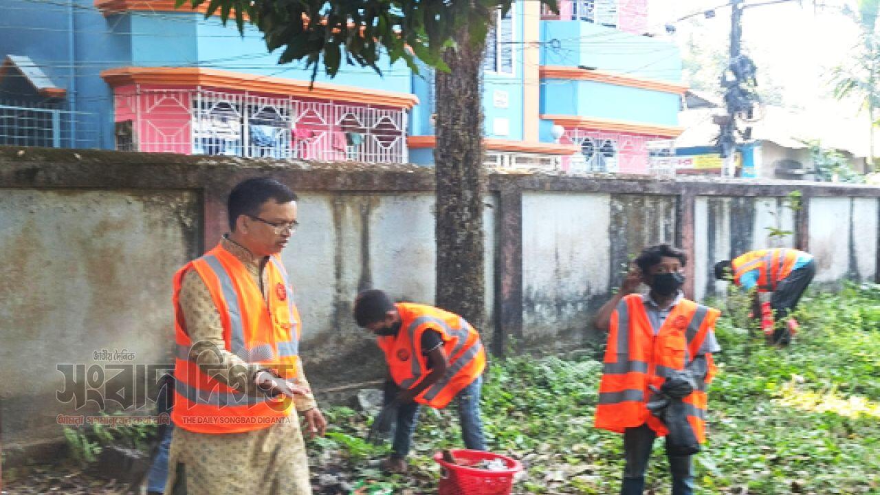 মানবিক ও নিরহংকার মনের মানুষ নেত্রকোনা পৌরসভার প্রশাসক: আরিফুল ইসলাম সরদার