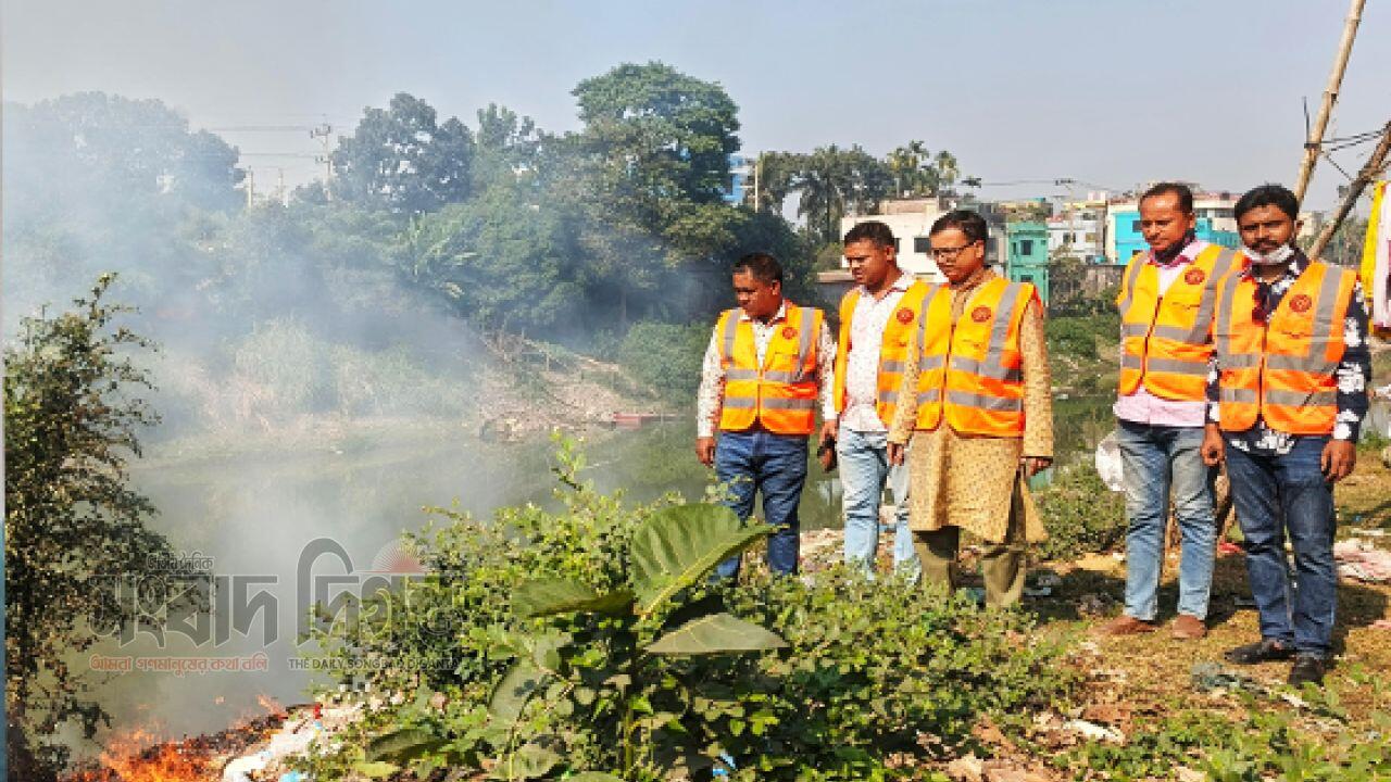 মানুষের হৃদয়ে স্থান করে নিচ্ছেন আরিফুল ইসলাম সরদার