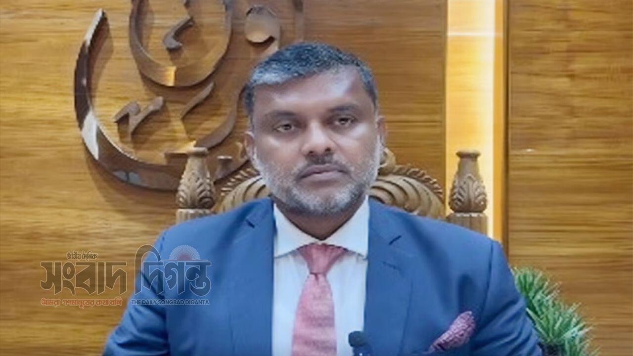 শিশির মনিরের বার্ষিক আয় দাঁড়িয়েছে ৫১ লাখ