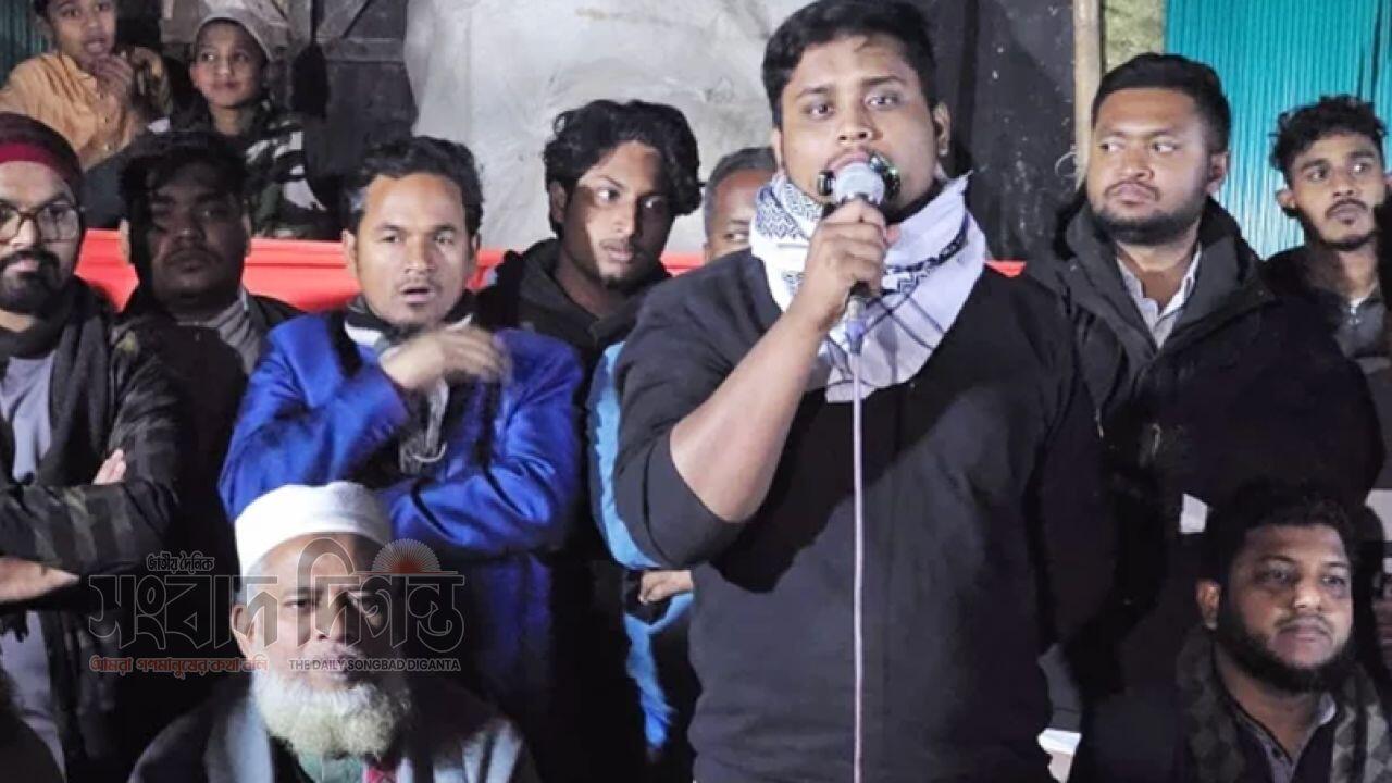 নিজেরই ব্যাংকের টাকা দেয়ার মুরোদ নাই আবার আসছে জনসেবা করতে: হাসনাত