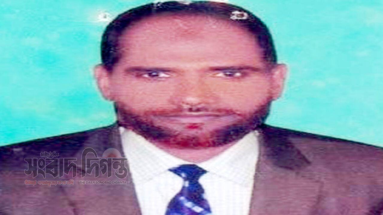 মহেশপুর উপজেলা পর্যায়ে শ্রেষ্ট প্রধান শিক্ষক হলেন আখতারুজ্জামান