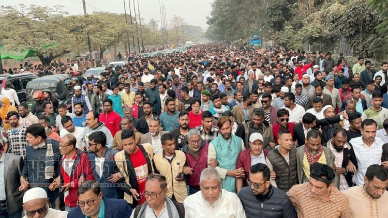 খালেদা জিয়ার নেতৃত্বে সাহসী হয়েছে জনগণ : সাইফুল হক 