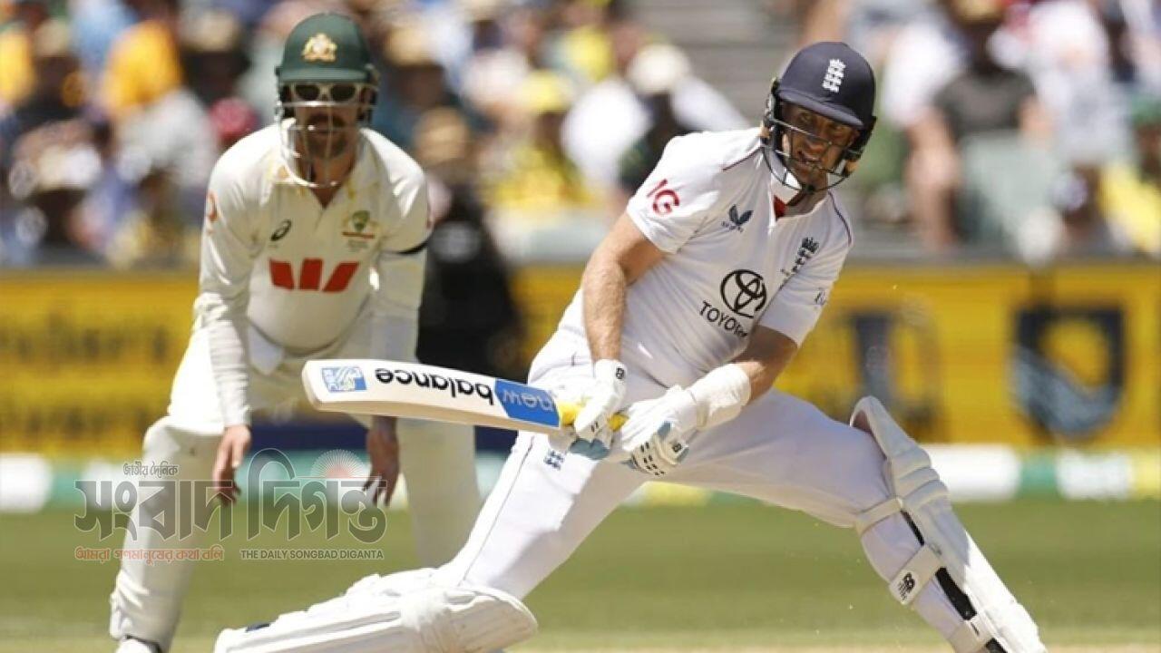 গোলাপি বলের টেস্টে না খেলার পথে ইংল্যান্ড