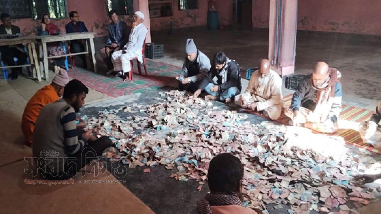 চাঁদ খোসাল মসজিদের দান বাক্সে ৬ মাসে জমা ৮ লাখ ৯৪ হাজার টাকা