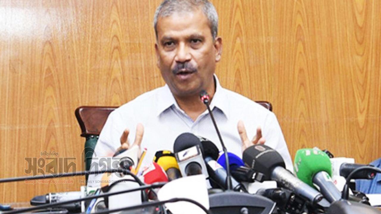 বিসিবি পরিচালকের মন্তব্য দায়িত্বজ্ঞানহীন: আসিফ নজরুল
