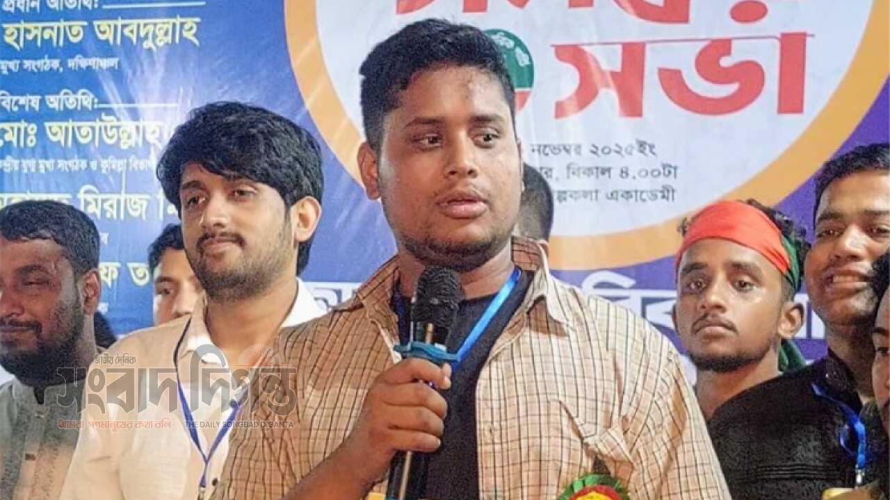 নির্বাচন কমিশন নিশ্চিত করল হাসনাত আব্দুল্লাহর প্রার্থিতা