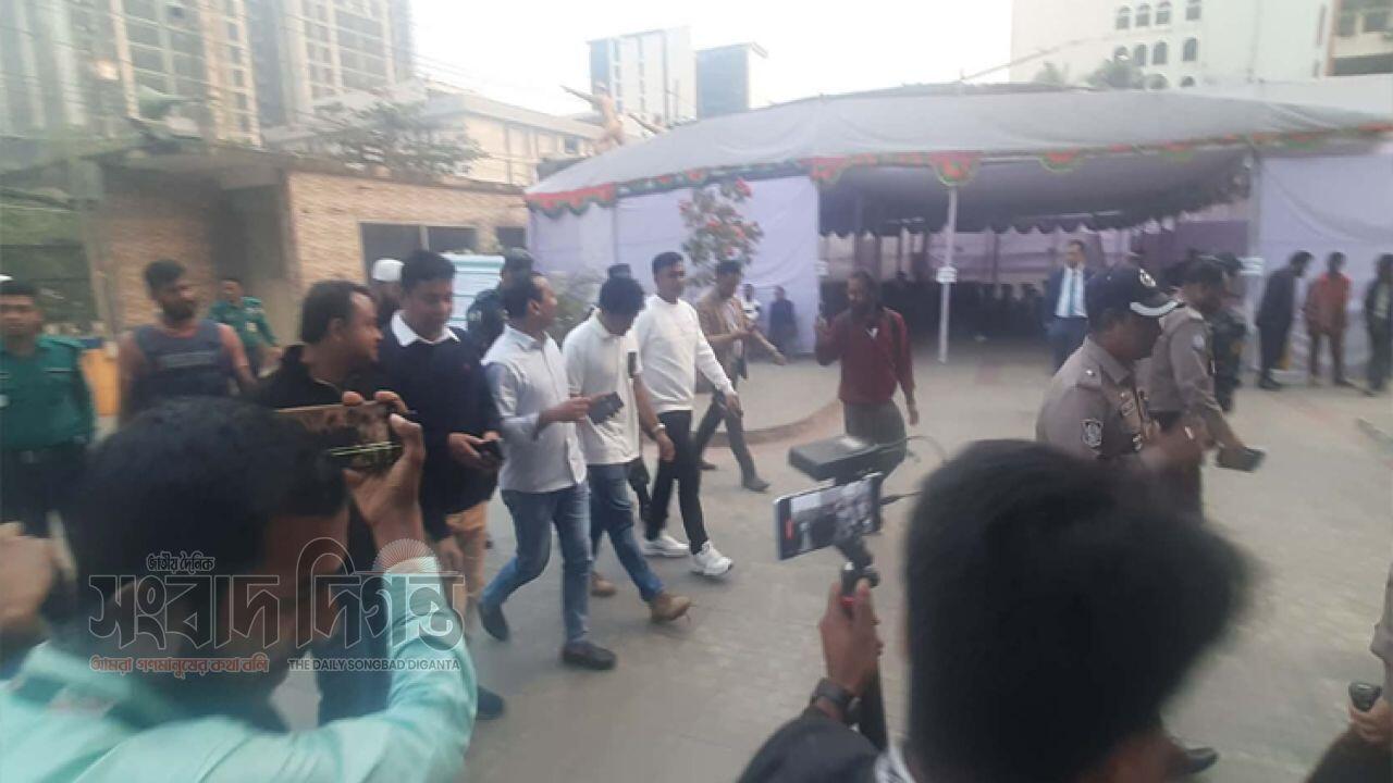 ইসি ছাত্রদলকে আলোচনার টেবিলে আমন্ত্রণ জানালো