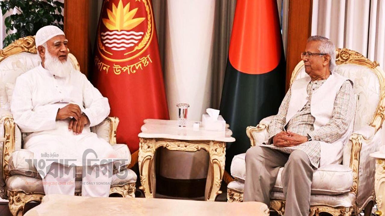 প্রধান উপদেষ্টার সঙ্গে সাক্ষাতে জামায়াত আমির ডা. শফিকুর রহমান