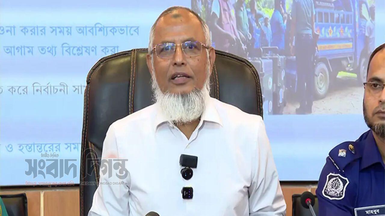 রাজনৈতিক দলগুলোর অভিযোগ গুরুত্ব দিয়ে দেখা হচ্ছে : ইসি
