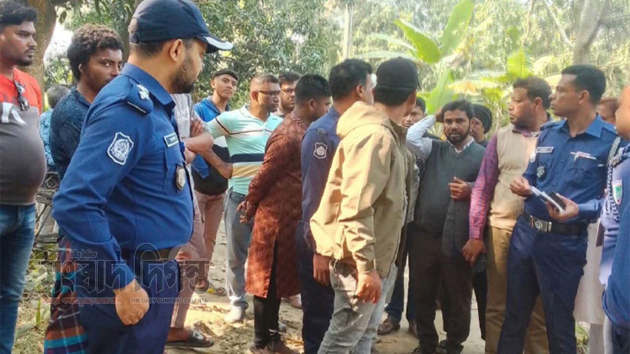 ডিবি পুলিশকে ছদ্মবেশে ডাকাতি দুই কোটি টাকা লুটের রহস্য
