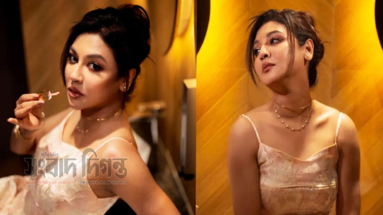 হালকা সোনালি গাউনে জয়ার আভিজাত্য ঝলক