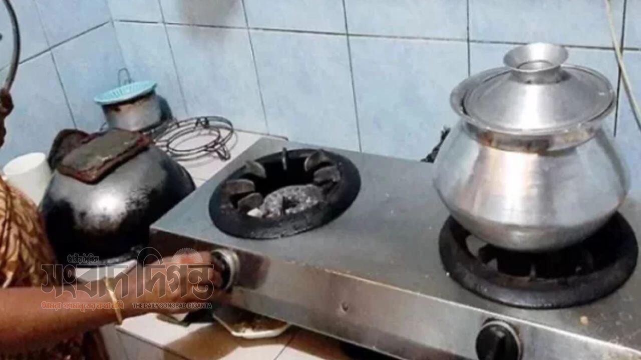 গ্যাস লাইনে স্বল্পচাপ: আজ দুপুর থেকে একদিন ভোগান্তির আশঙ্কা