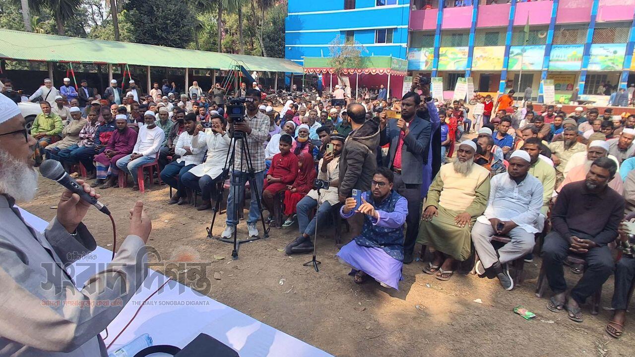 ইসলামী শ্রম নীতি প্রতিষ্ঠা হলে শ্রমিকরা তাদের অধীকার ফিরে পাবে: আব্দুল খালেক 