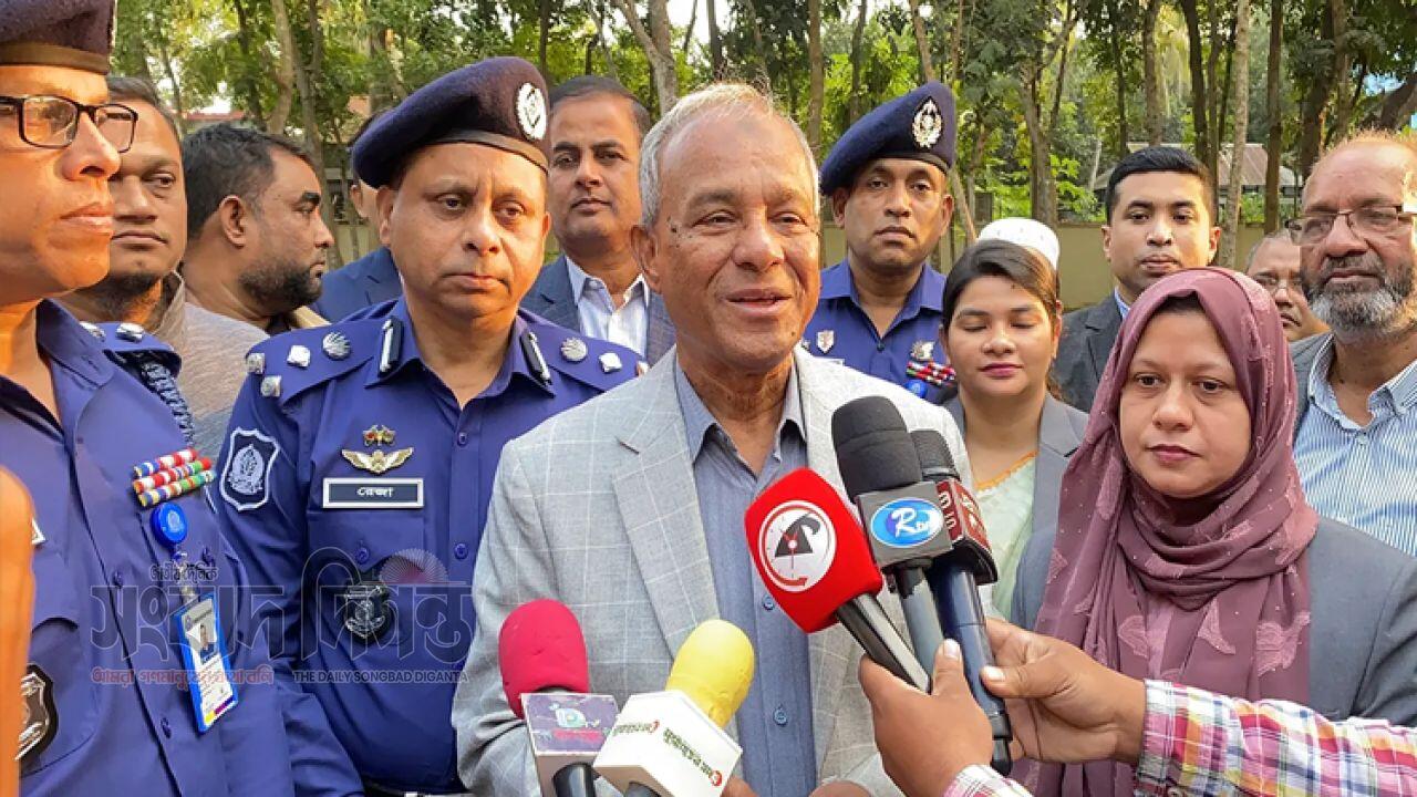 অপরাধীদের জামিনের বিরুদ্ধে সরকারের কঠোর অবস্থান : স্বরাষ্ট্র উপদেষ্টা