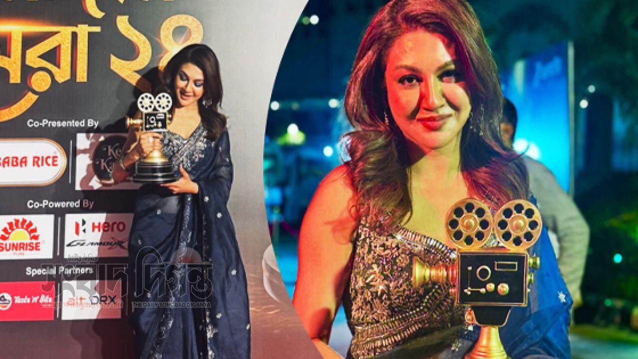 ভারতের ‘বিনোদনের সেরা ২৪’ অ্যাওয়ার্ডে সেরা অভিনেত্রী জয়া আহসান