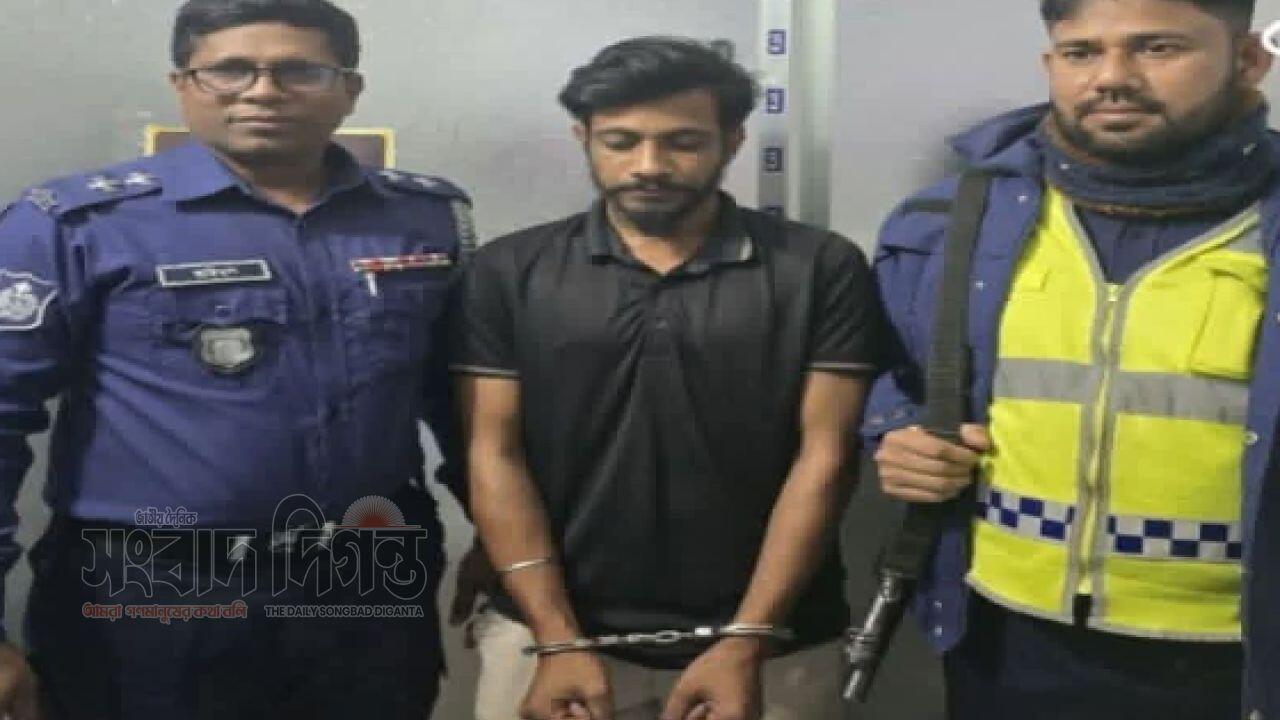 গুড়া মহাস্থানগড়ে এক পর্যটকে চাকুর ভয় দেখিয়ে ছিনতাই, গ্রেফতার ১ 
