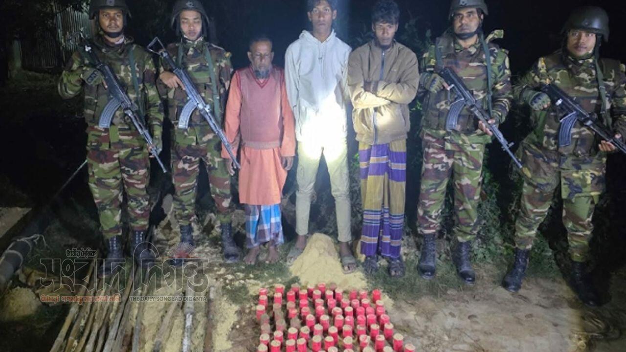 যৌথবাহিনীর অভিযানে শরীয়তপুরে বিপুল ককটেল জব্দ ৩ জন আটক