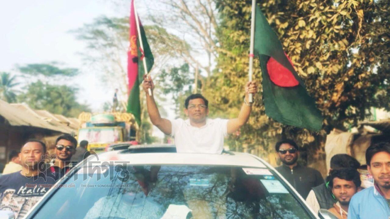 মুকসুদপুরে বিএনপি প্রার্থী সেলিমুজ্জামানের পক্ষে ভ্যান–মোটরসাইকেল শোভাযাত্রা