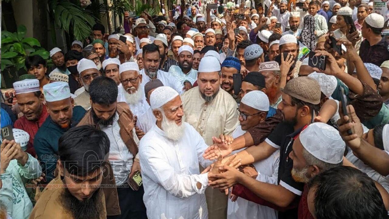 রাজধানীর একাধিক জায়গায় আজ জামায়াত আমিরের গণসংযোগ 