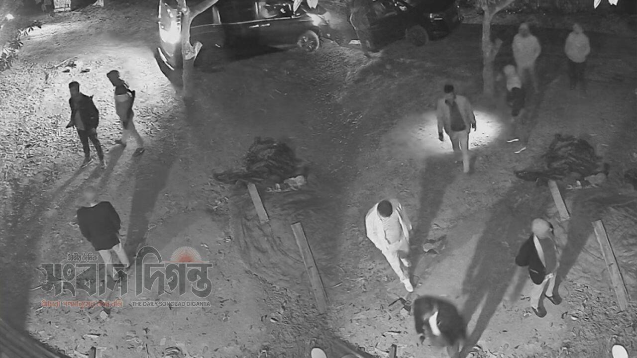 ভাঙ্গায় ডিবি পরিচয়ে স্বতন্ত্র প্রার্থীর সমর্থকের বাড়িতে অস্ত্রসহ হুমকি