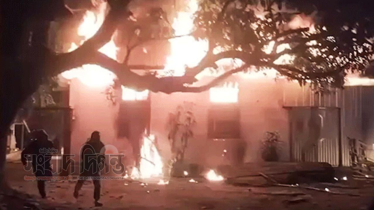মণিপুরের উখরুলে সহিংসতায় ৫ দিনের জন্য ইন্টারনেট বন্ধ