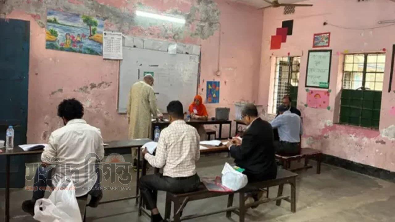 ভোটের পরিবেশ শান্ত কিন্তু ভোটার উপস্থিতি কম