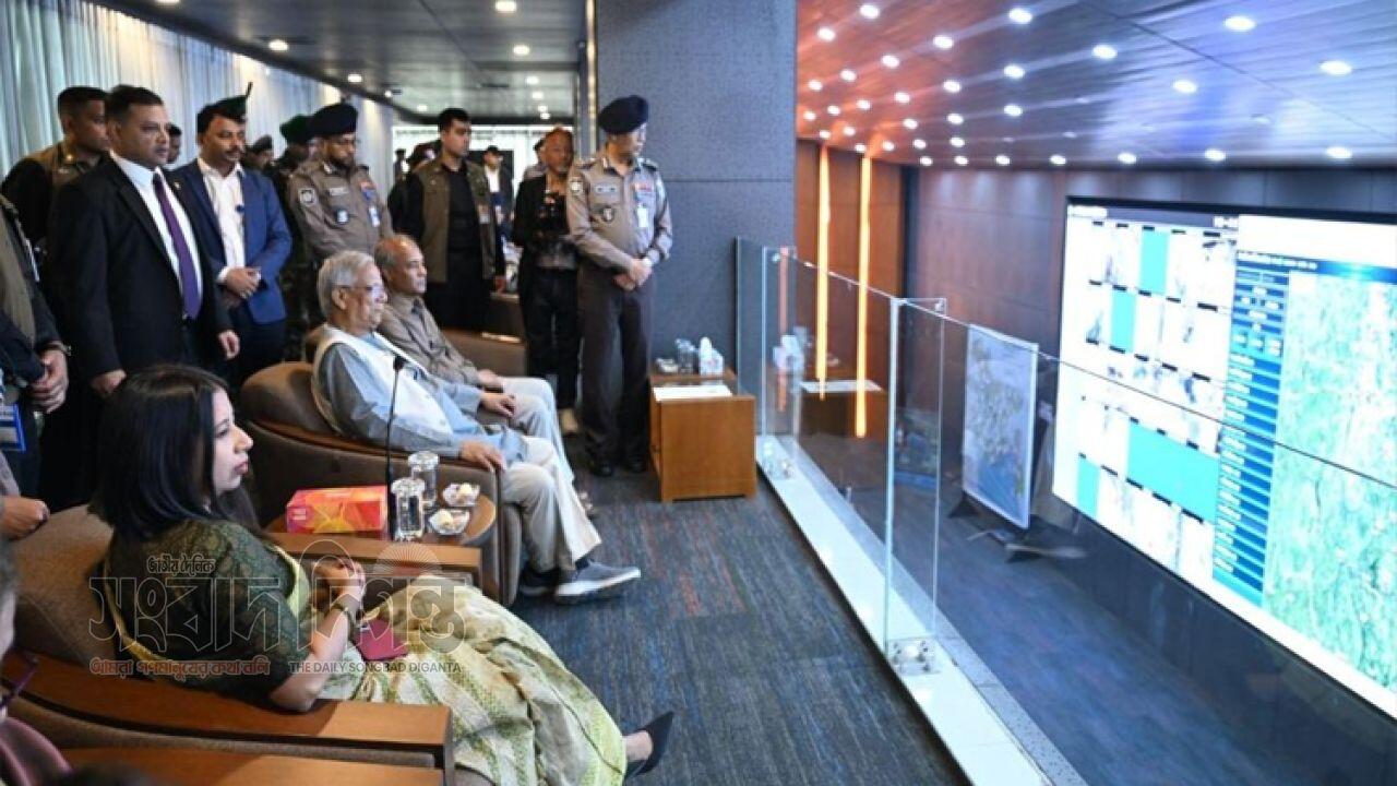 সারা দেশে ভোটের পরিবেশ নজরে প্রধান উপদেষ্টা 