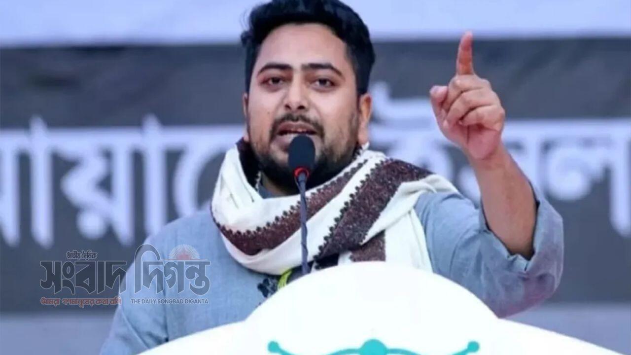 হাড্ডাহাড্ডি লড়াই শেষে ২ হাজার ভোটে জয়ে  জিতলেন নাহিদ ইসলাম