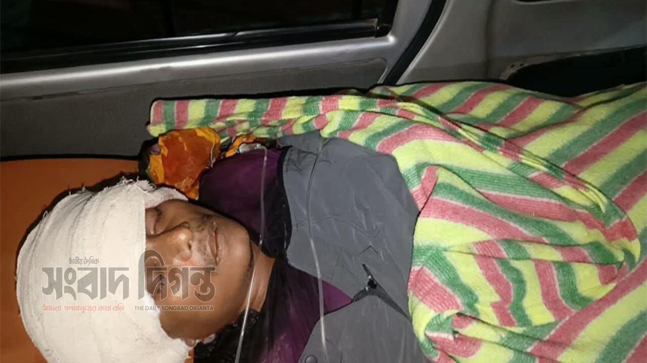 গাইবান্ধায় কুড়ালের আঘাতে জর্জ কোর্টের মুহুরী নিহত এলাকায় চাঞ্চল্য