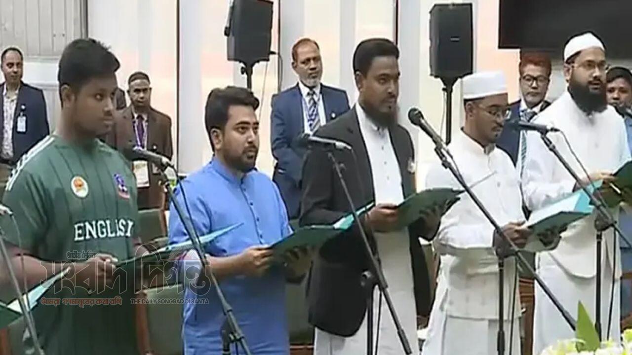 নতুন সংসদের যাত্রায় শপথ নিলেন এনসিপির সদস্যরা 